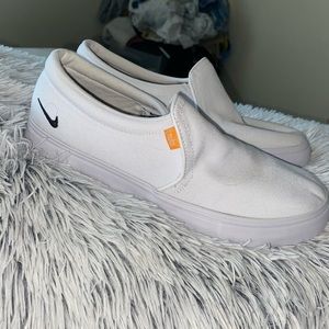 Nike Court Royal Slip On 8.5